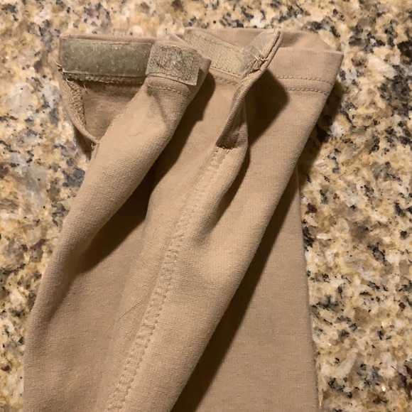 *Feature* State Line Tack Breeches! 🐎🐴 - Picture 9 of 9